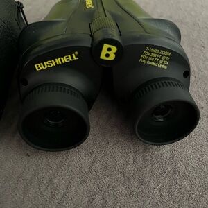 Bushnell 7-15x25 Zoom Fully Coated Optics Binoculars With Case Hunting Nature